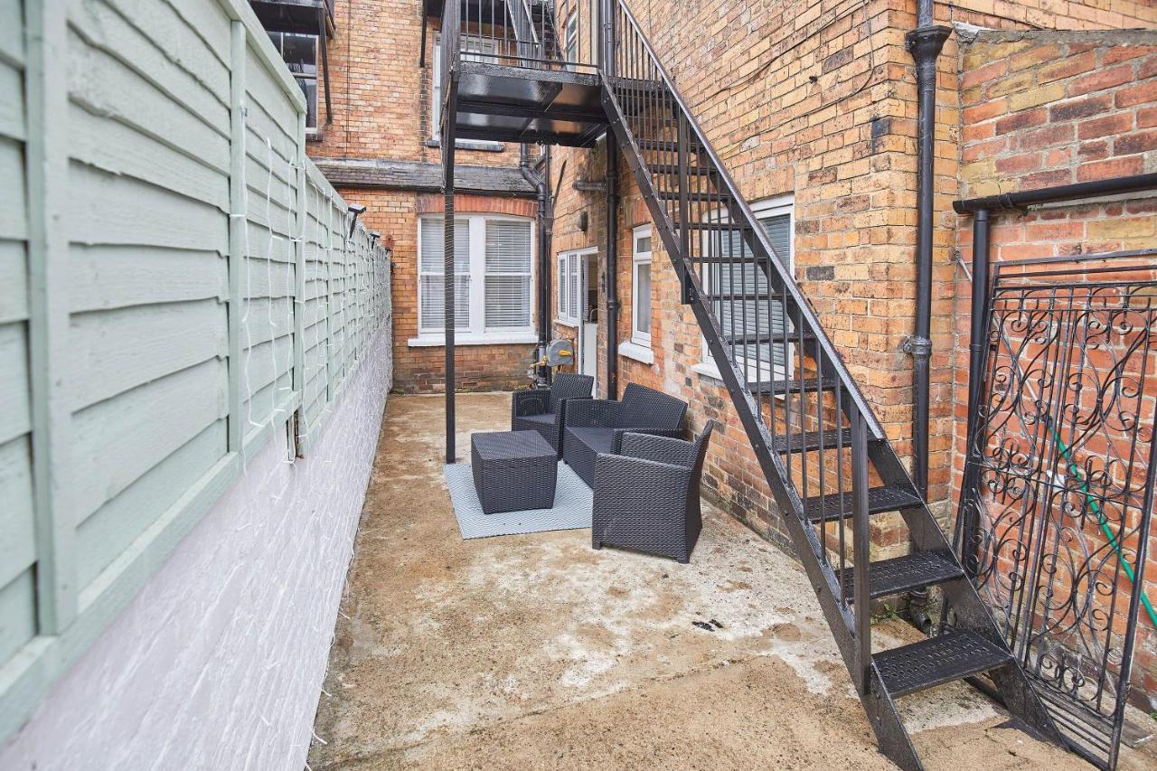 Apartment Ground Floor *